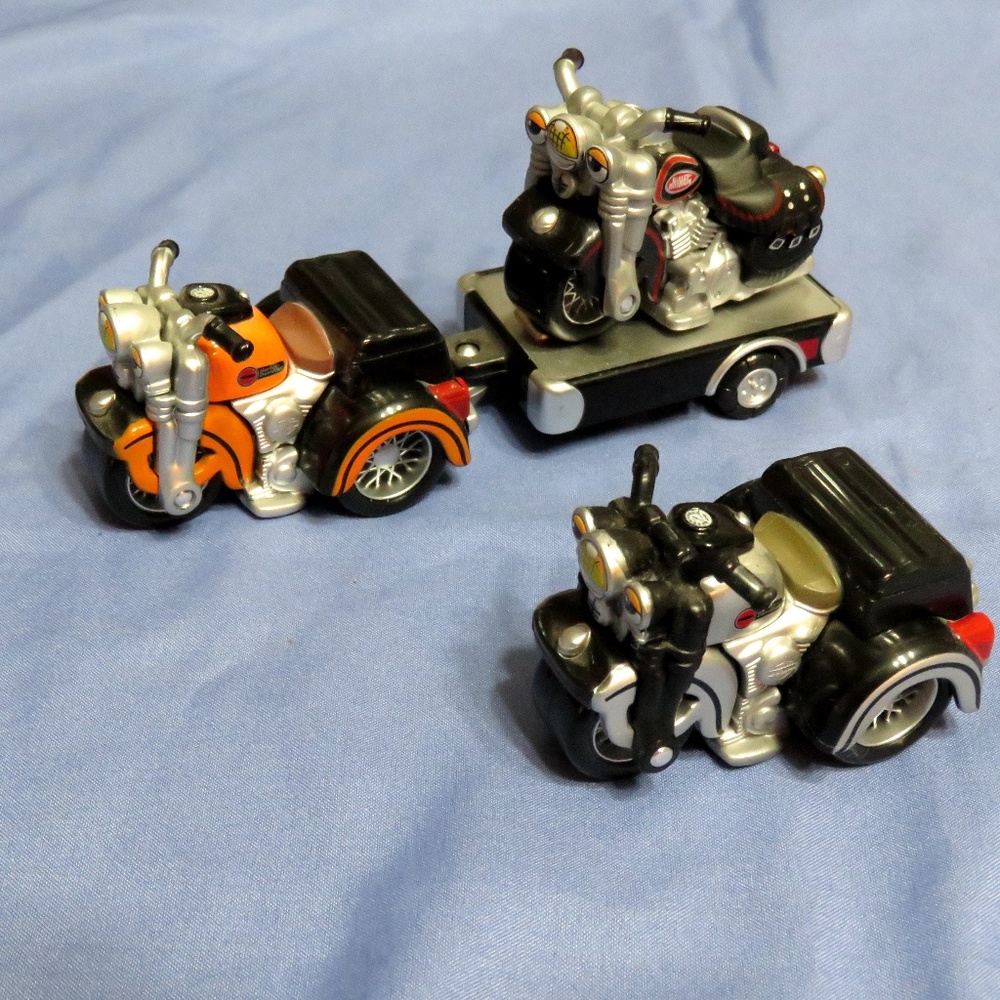 Harley Davidson 4 pc Bike & trailer